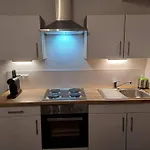 Apartment Loft Im Erdgeschoss, Kreuzbergl, 45qm, 1-3 Gaeste, Gratis Parkplaetze & Self Check-in Klagenfurt am Woerthersee