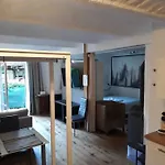 Apartment Loft Im Erdgeschoss, Kreuzbergl, 45qm, 1-3 Gaeste, Gratis Parkplaetze & Self Check-in Klagenfurt am Woerthersee