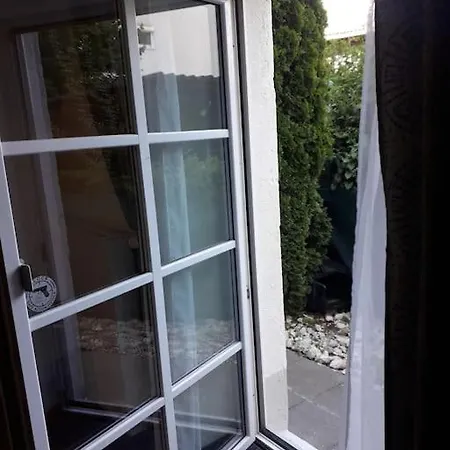 Loft Im Erdgeschoss, Kreuzbergl, 45qm, 1-3 Gaeste, Gratis Parkplaetze & Self Check-in Appartement Klagenfurt am Wörthersee
